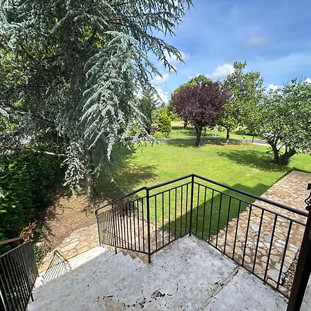 Demeure Du Vallon - D'hotes De Charme Bed & Breakfast