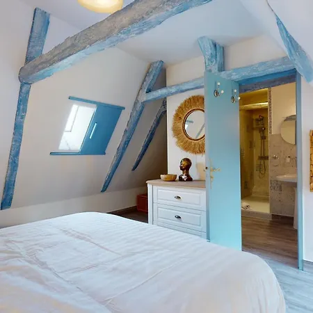 Demeure Du Vallon - D'hotes De Charme Bed and breakfast Azerat