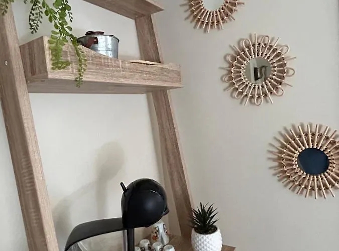 Bed & Breakfast Demeure Du Vallon - D'hotes De Charme Azerat