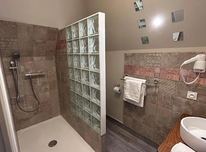 Demeure Du Vallon - D'hotes De Charme Bed & Breakfast Azerat