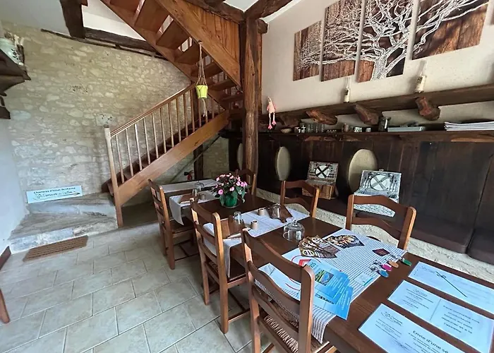 Bed & Breakfast Demeure Du Vallon - D'hotes De Charme