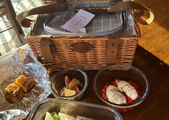 Bed & Breakfast Demeure Du Vallon - D'hotes De Charme Azerat